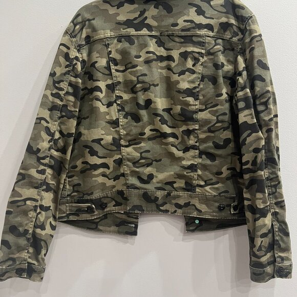 LuLaRoe Kenny Jacket Size LARGE XL in Camo Camouflage - EUC! - Picture 4 of 9